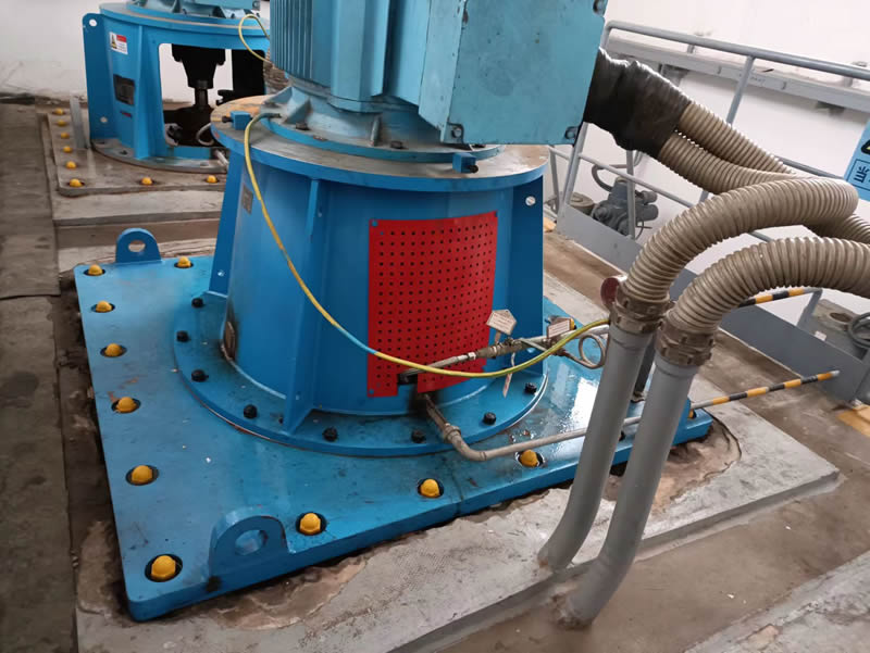 Huaneng Dezhou Power Plant adopts a vertical long axis semi submersible inclined flow turbine pumps for the supply water pump